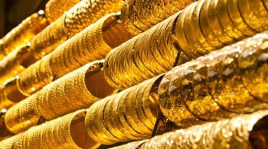 أسعار الذهب 2025 ودليلك الذكي لشراء الذهب الأصلي أونلاين والاستثمار الآمن